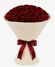 Букет 101 Бордовая роза Блэк Бакарра в Комсомольске-на-Амуре