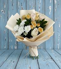 Букет цветов из:  Розы и Хризантемы в Комсомольске-на-Амуре