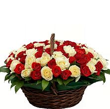Премиум букет из: Розы в Комсомольске-на-Амуре