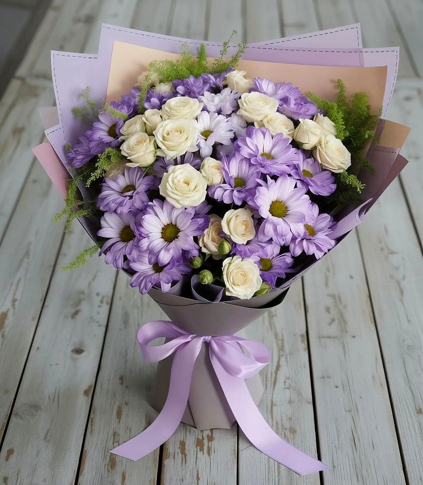 Букет цветов из: Хризантемы и Розы в Комсомольске-на-Амуре